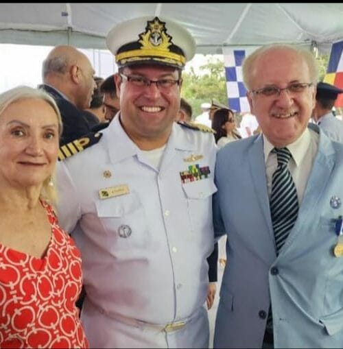 Jornalista Antônio Claret Guerra, vice-presidente da Abrajet-MG recebe na Capitania Fluvial de Minas Gerais a Medalha Amigos da Marinha do Brasil