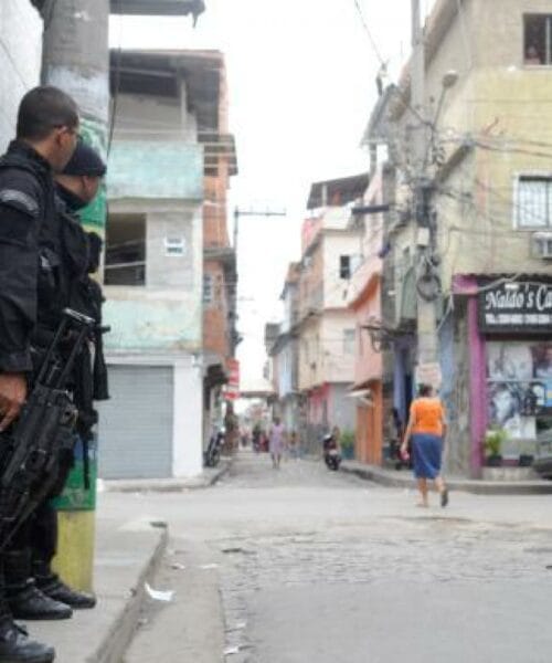 A inversão de valores minando a autoconfiança de quem defende a sociedade da bandidagem