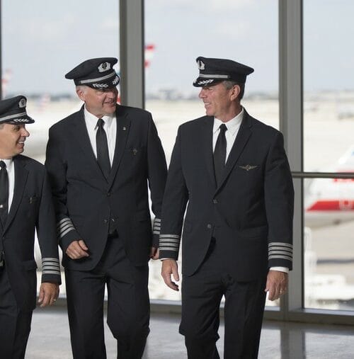 Tripulantes de Companhias Aéreas Americanas, Canadenses e Australianas terão que ter visto brasileiro