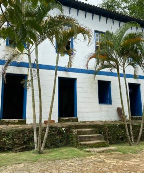 Hospedar no Hotel Fazenda da Paciência é uma experiência inesquecível que vale a pena, e fica logo alí em Santana dos Montes, há 130 km de BH