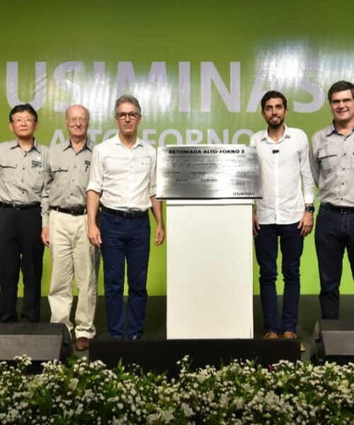 Usiminas concluiu reforma do Alto-forno 3 em Ipatinga, numa prova de crença no Brasil, apesar de tudo – R$2,7 bi foram investidos