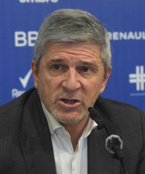 A família e o presidente do Clube Nacional do Uruguai negam que Juan Izquierdo sofresse de arritmia