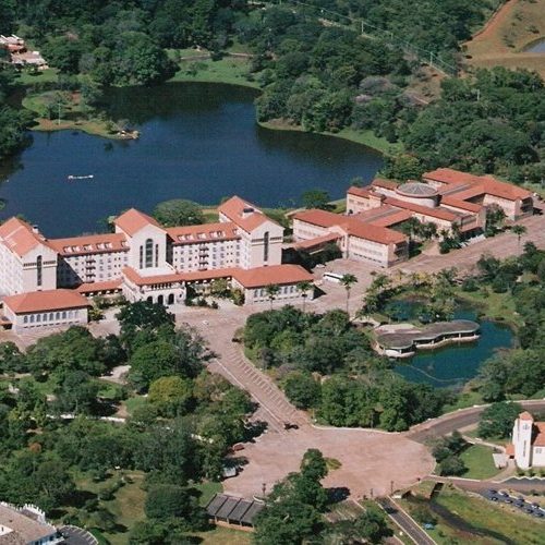 Araxá e Codemge fazem acordo 