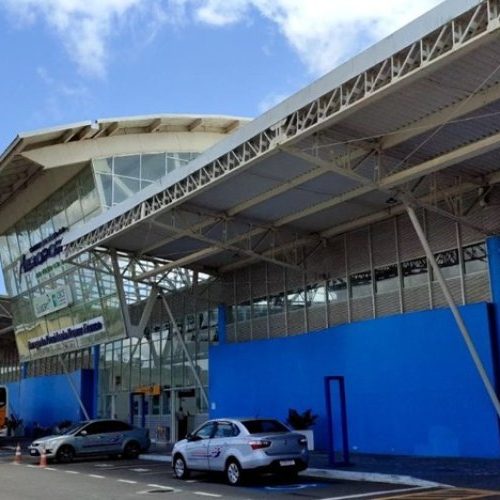 Aeroporto tem fluxo de passageiros em queda 