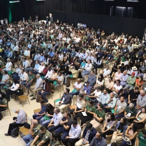 Seminário debate agricultura irrigada em MG 