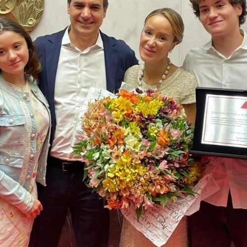 Ana Cabral, CEO da Sigma Lithium, recebe Título de Cidadã Honorária em reconhecimento à transformação social e ambiental no Vale do Jequitinhonha 