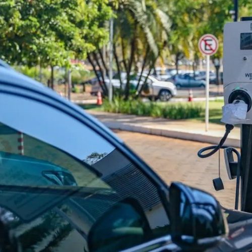 Vendas de elétricos e híbridos cresce em Uberlândia 