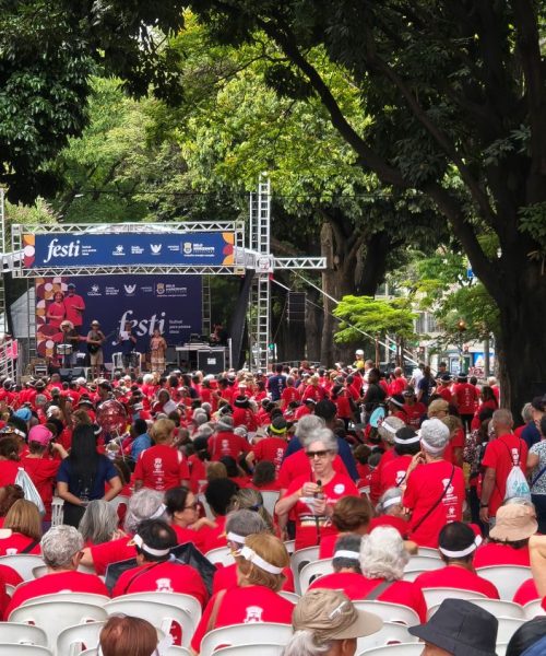 Juventude Prateada movimentou a Savassi na manhã do último domingo (19/10) no Festi – Festival para pessoa Idosa da Prefeitura de BH