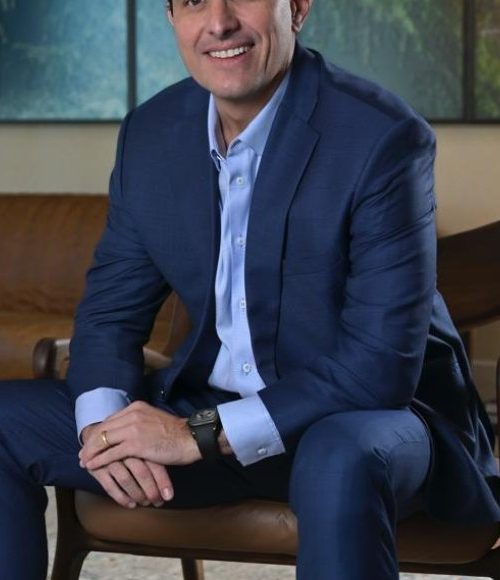 A estratégia de Lucas Kallas para consolidar a presença internacional da Cedro Participações 