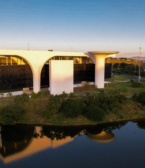 MG deixou de arrecadar R$ 128 bilhões 