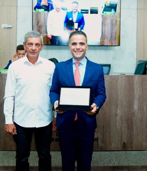 Presidente da OAB-MG recebe título de Cidadão Honorário em São Gonçalo do Sapucaí 