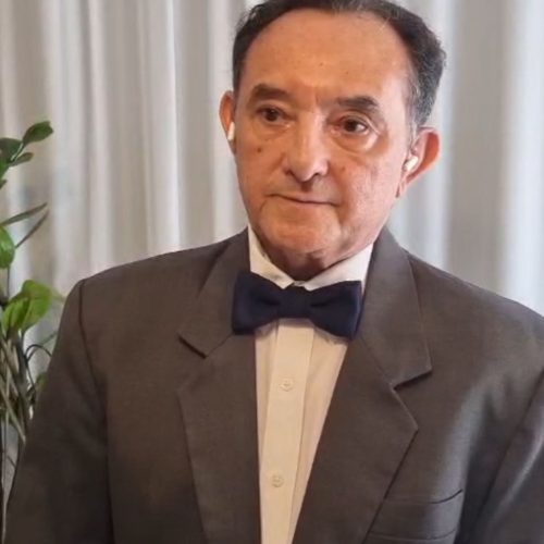Uma homenagem ao candidato da Ajoia Brasil ao Nobel de Literatura – Por: Ray Cunha