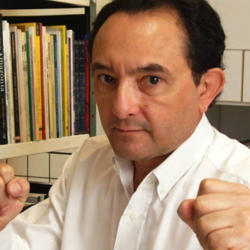 66 anos de lavagem cerebral nas escolas e universidades, propaganda na mídia, alienação em massa, censura e destruição da família