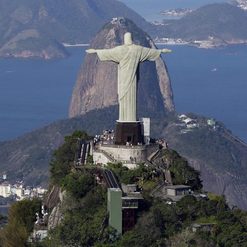Turismo no Brasil se tornou perigoso: País vive uma ditadura disfarçada e o crime organizado já domina 26 por cento do território nacional – Por: Ray Cunha