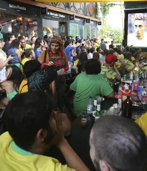 Empresários de Uberlândia se preparam para Copa 
