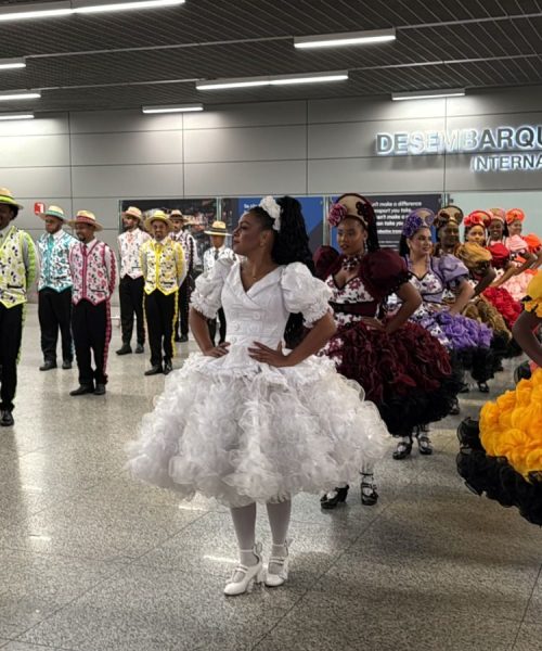 Quadrilha junina transforma BH Airport em palco da cultura popular nesta quinta-feira 2 de julho