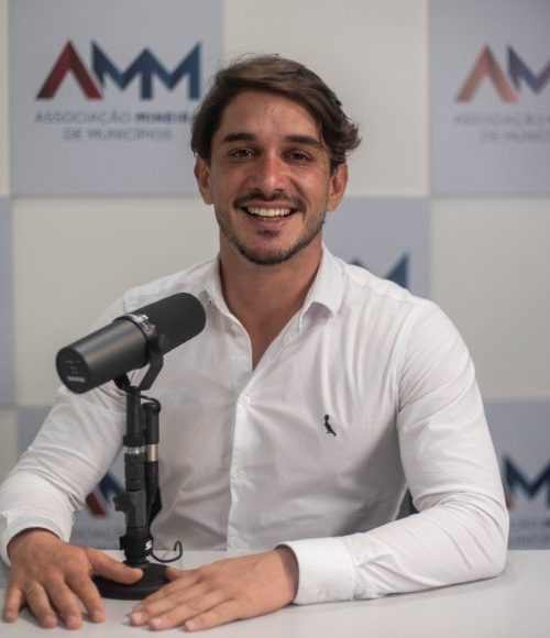 AMM lança podcast "Café, Queijo e Prosa com o Presidente" com debate com pré-candidatos ao Senado sobre o futuro do municipalismo mineiro 