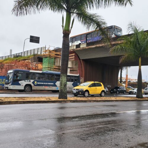 Três operários e uma promessa esquecida no trevo do BH Shopping