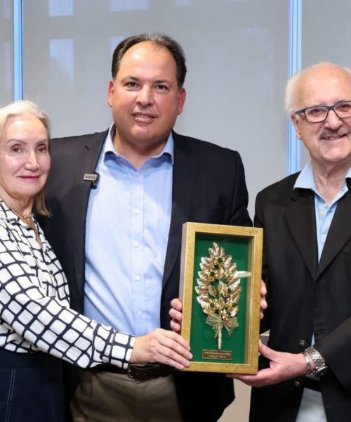 O Presidente do Minas Tênis Clube recebe Troféu Personalidades Influentes e destaca força de uma instituição que há 90 anos engrandece Minas Gerais