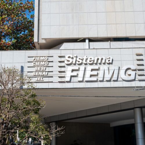 O Brasil tem minerais que o mundo disputa, mas burocracia pode afastar investimentos, o alerta é da FIEMG
