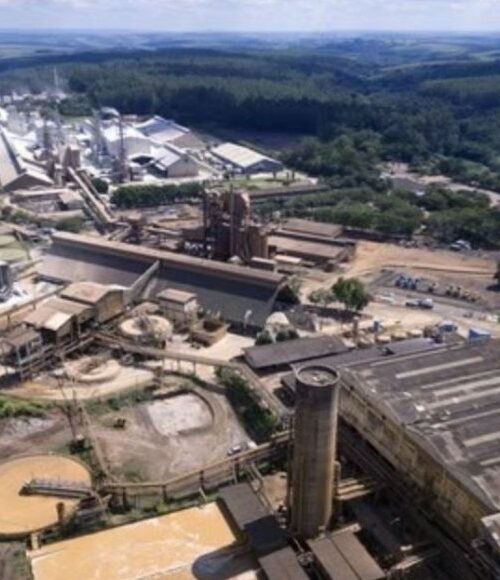Guerra no Irã atrapalha município mineiro 