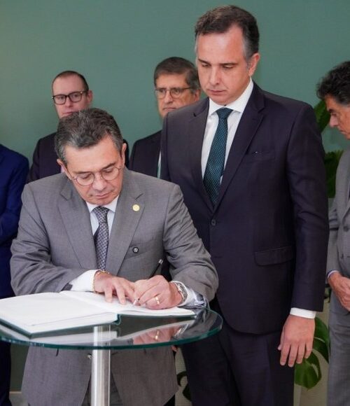 Pacheco assume cargo no TCU e afirma que diálogo institucional fortalece as instituições 