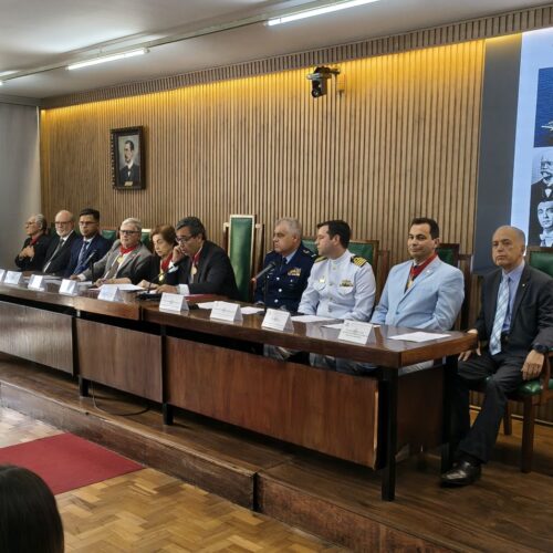 Instituto Histórico e Geográfico de Minas Gerais homenageia o centenário da Marinha do Brasil no estado