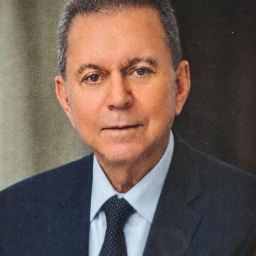 Oncologista Renato Nogueira lança o livro “Travessia” em Bom Despacho e Belo Horizonte